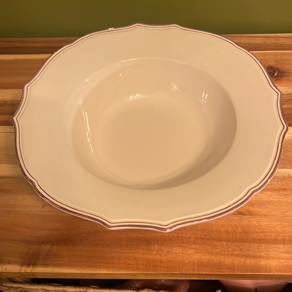 Chambord Serving Bowl 10”